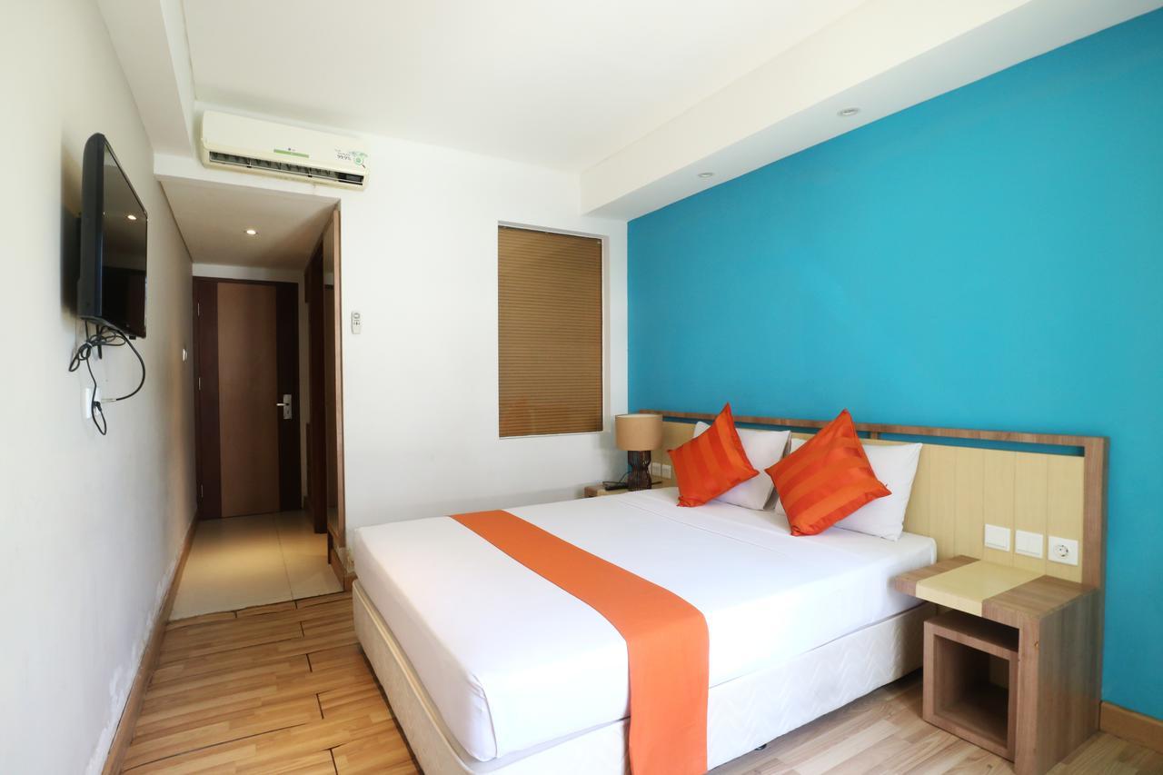 Santosa City Hotel Denpasar Exterior foto