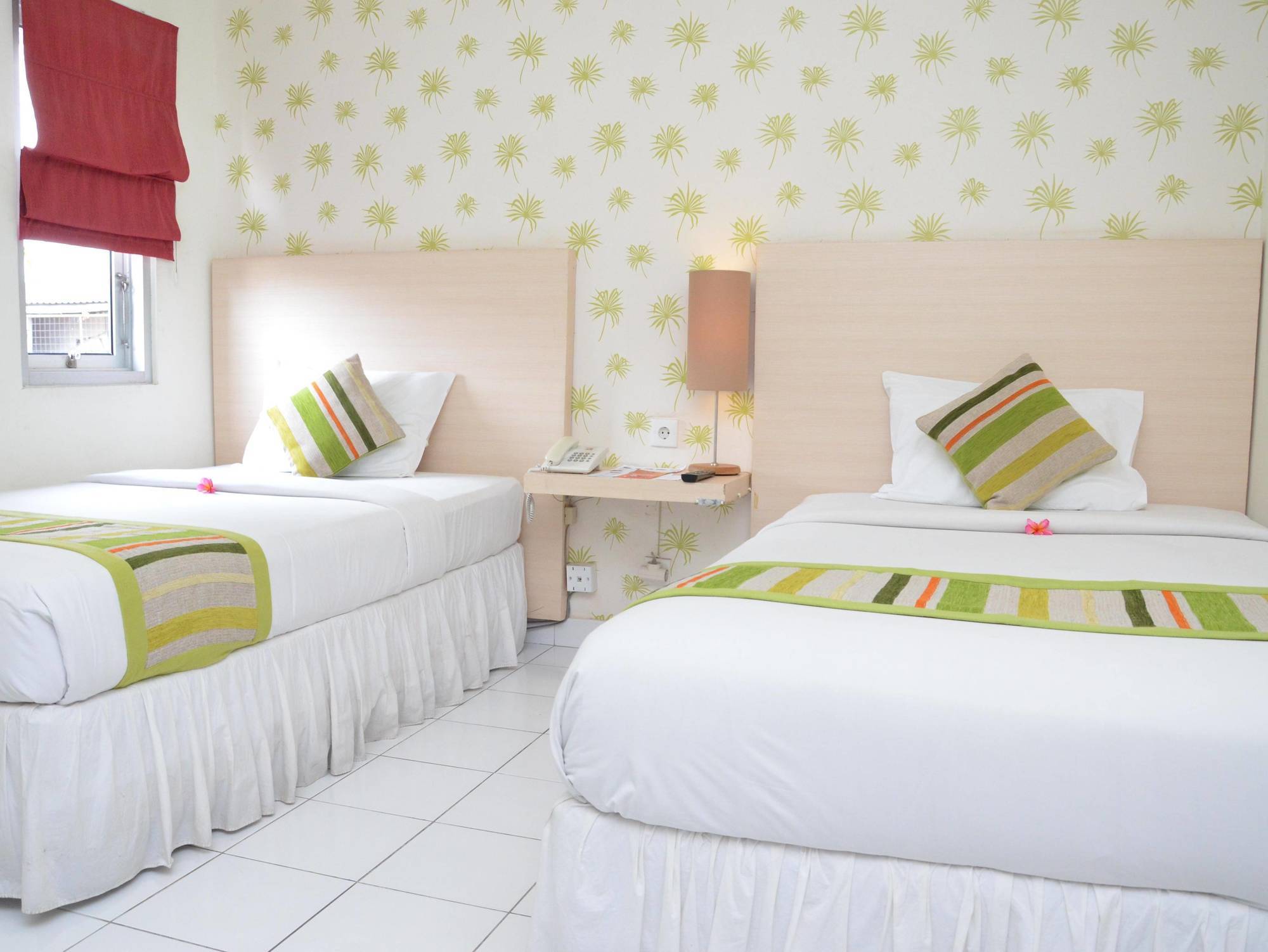 Santosa City Hotel Denpasar Exterior foto